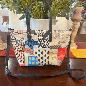 Limited edition Tory Burch pattern purse - designed for designers